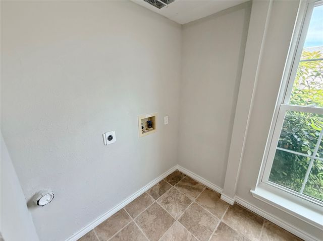 2409 Northlake Court, Irving, TX 75038