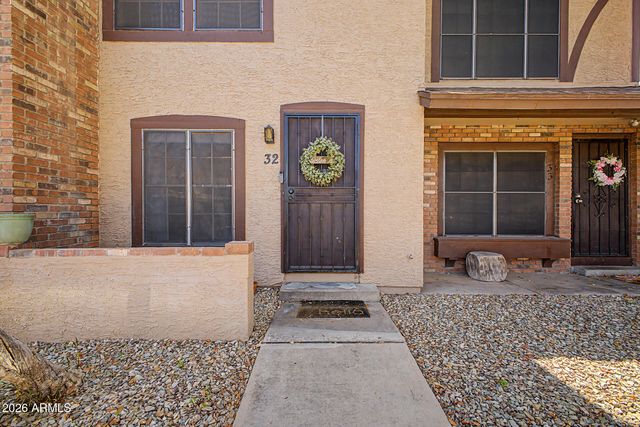 8111 W WACKER Road 32, Peoria, AZ 85381