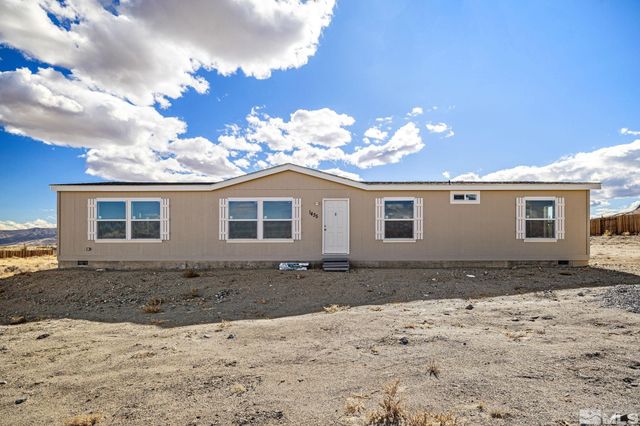 1435 W 8th Street, Silver Springs, NV 89429