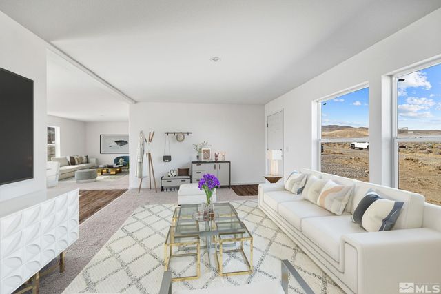 1435 W 8th Street, Silver Springs, NV 89429