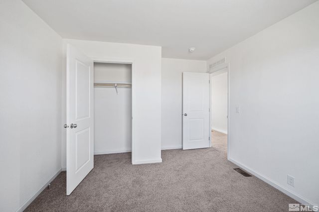 1435 W 8th Street, Silver Springs, NV 89429