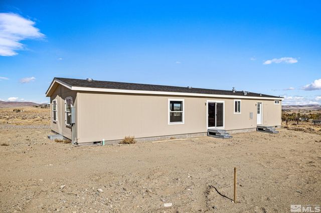 1435 W 8th Street, Silver Springs, NV 89429