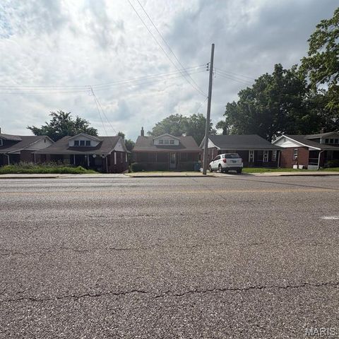 3416 Lucas And Hunt Road, St Louis, MO 63121