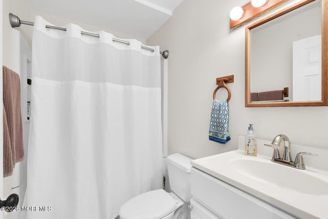 1382 Ocean Avenue B11, Sea Bright, NJ 07760