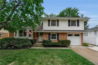 298 Donna Lea Boulevard, Amherst, NY 14221