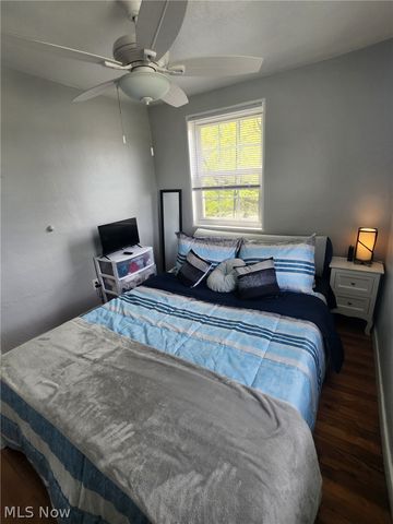 422 Clearview Drive J10, Euclid, OH 44123