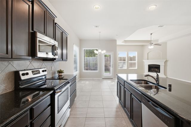 1417 Red River Drive, Aubrey, TX 76227