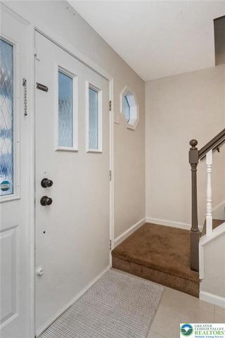 111 Brewster Way, Pocono Twp, PA 18301