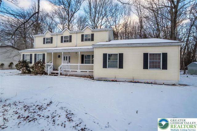 111 Brewster Way, Pocono Twp, PA 18301