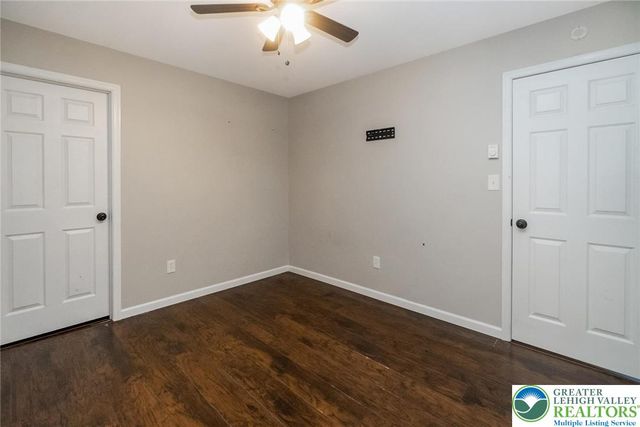 111 Brewster Way, Pocono Twp, PA 18301