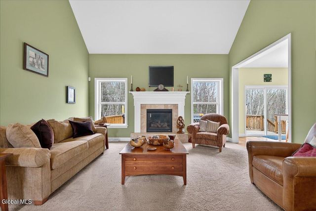 1019 Gideon Trace, Charlton, NY 12302