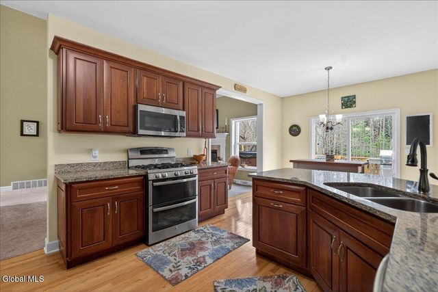 1019 Gideon Trace, Charlton, NY 12302