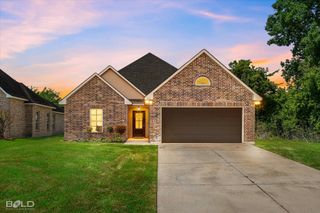 652 Riverscape Drive, Shreveport, LA 71104