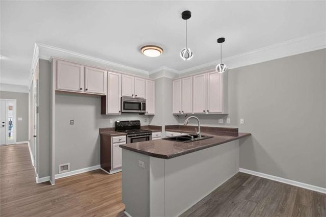 5019 Lower Elm Street, South Fulton, GA 30349