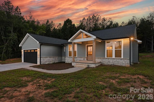 2263 Lee Lawing Road, Lincolnton, NC 28092