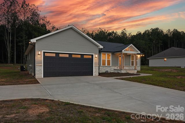 2263 Lee Lawing Road, Lincolnton, NC 28092