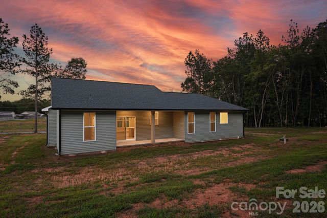2263 Lee Lawing Road, Lincolnton, NC 28092