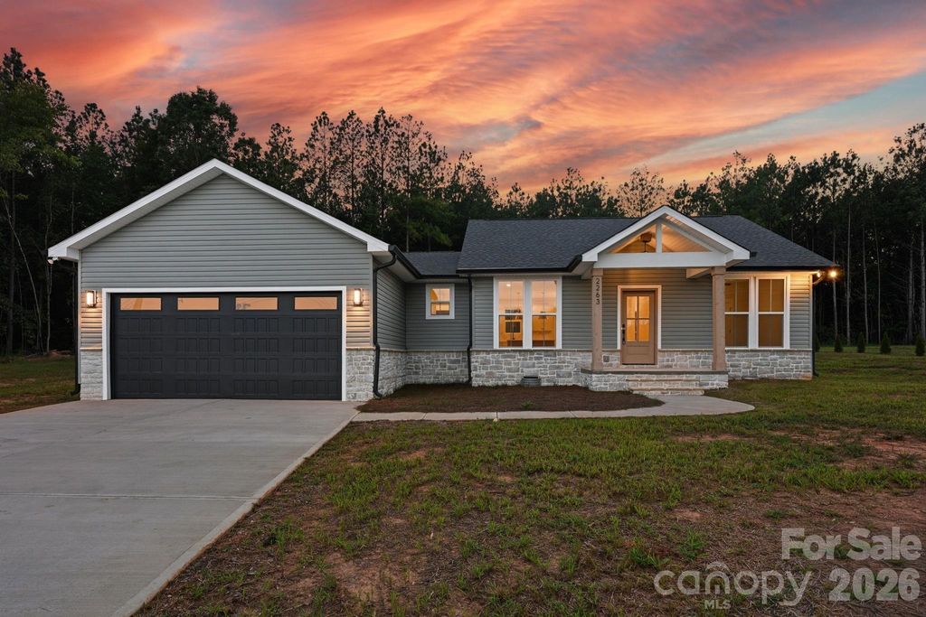 2263 Lee Lawing Road, Lincolnton, NC 28092