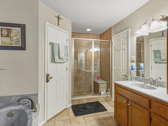 1815 Dicey Road, Weatherford, TX 76085