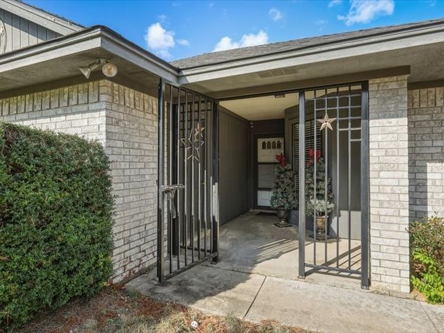 1815 Dicey Road, Weatherford, TX 76085