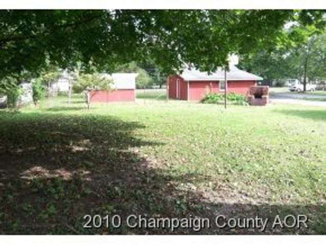 606 E VAN ALLEN Street, Tuscola, IL 61953