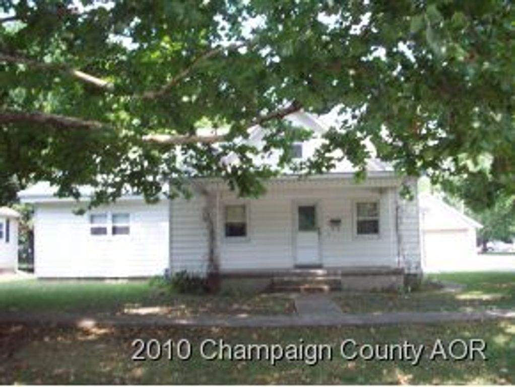 606 E VAN ALLEN Street, Tuscola, IL 61953