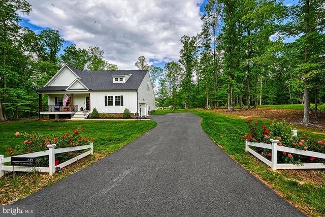 632 NOAHS LANDING DR, Bumpass, VA 23024