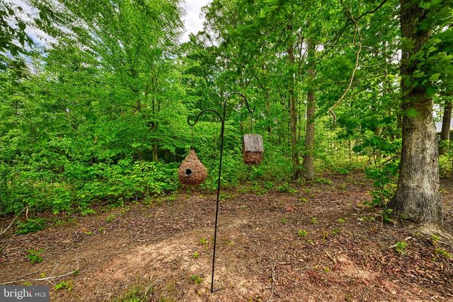 632 NOAHS LANDING DR, Bumpass, VA 23024