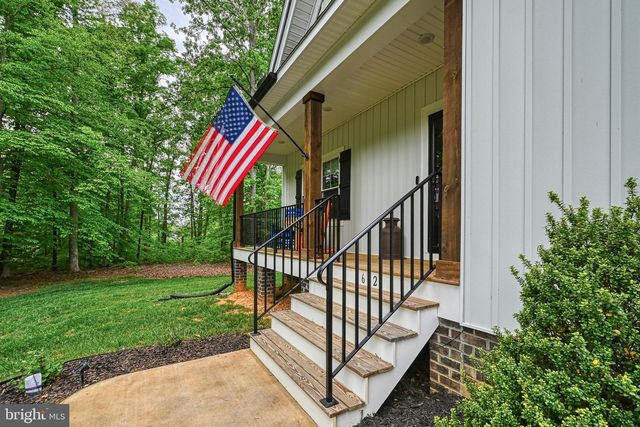 632 NOAHS LANDING DR, Bumpass, VA 23024