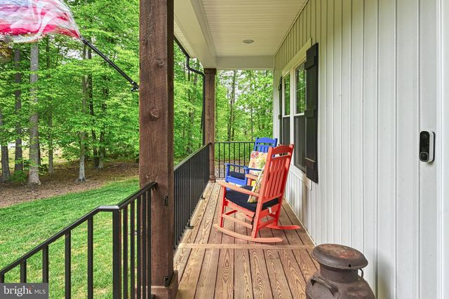 632 NOAHS LANDING DR, Bumpass, VA 23024