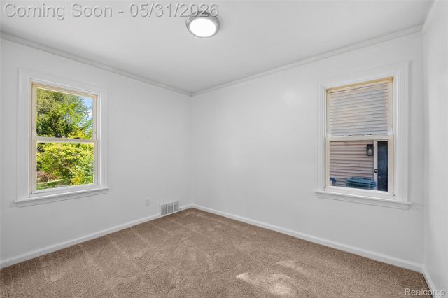 654 Ford Boulevard, Lincoln Park, MI 48146