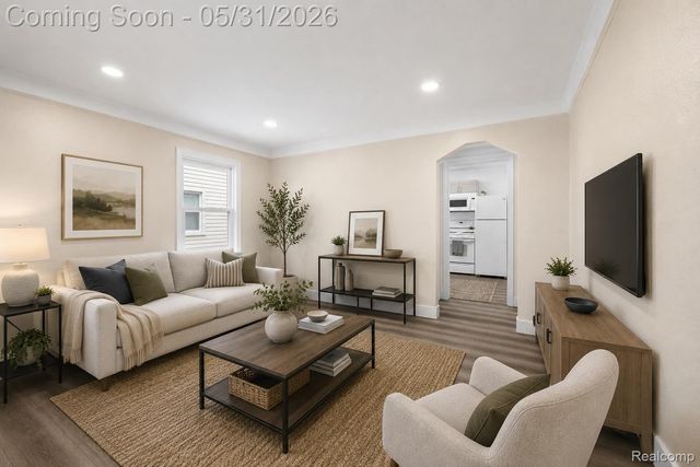 654 Ford Boulevard, Lincoln Park, MI 48146