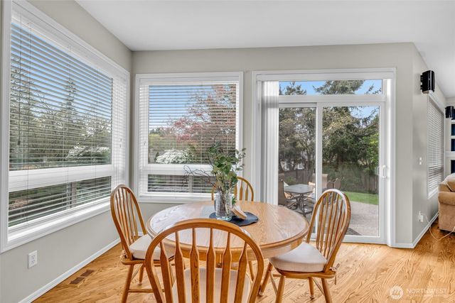 26637 SE 15th Street, Sammamish, WA 98075