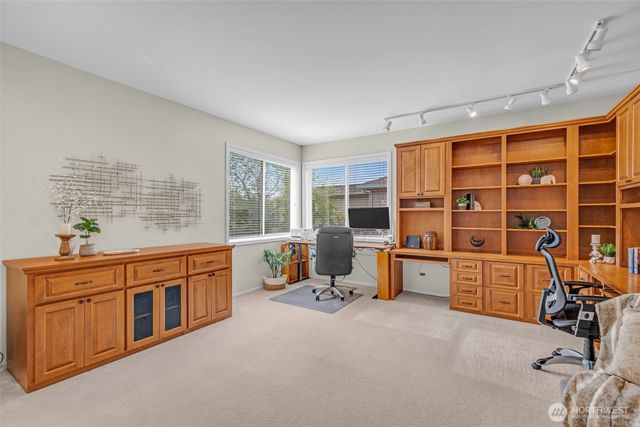 26637 SE 15th Street, Sammamish, WA 98075