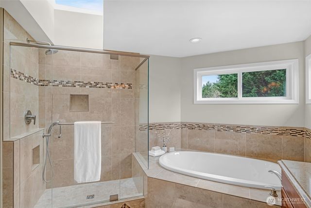 26637 SE 15th Street, Sammamish, WA 98075