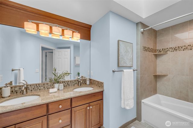 26637 SE 15th Street, Sammamish, WA 98075