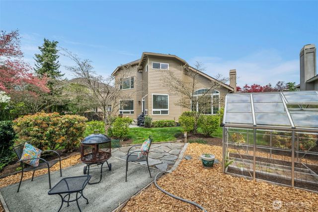 26637 SE 15th Street, Sammamish, WA 98075