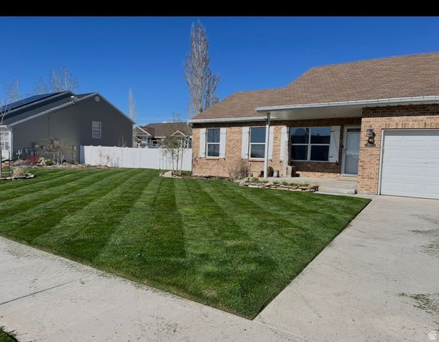 1617 S OAK VIEW LN, Spanish Fork, UT 84660