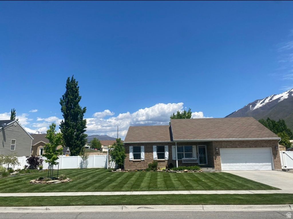 1617 S OAK VIEW LN, Spanish Fork, UT 84660