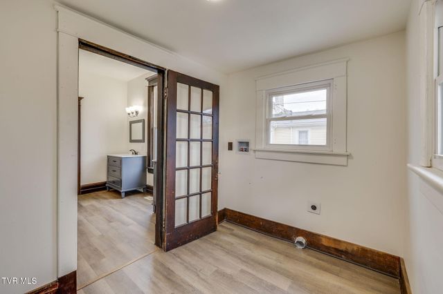 601 6th Street, Bristol, TN 37620