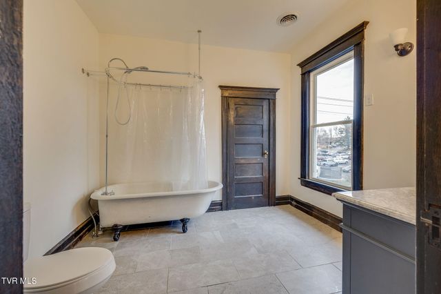 601 6th Street, Bristol, TN 37620