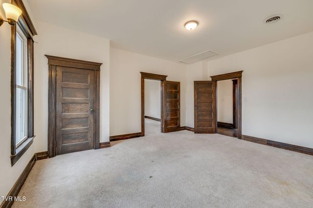 601 6th Street, Bristol, TN 37620