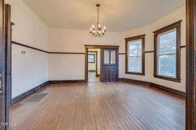 601 6th Street, Bristol, TN 37620