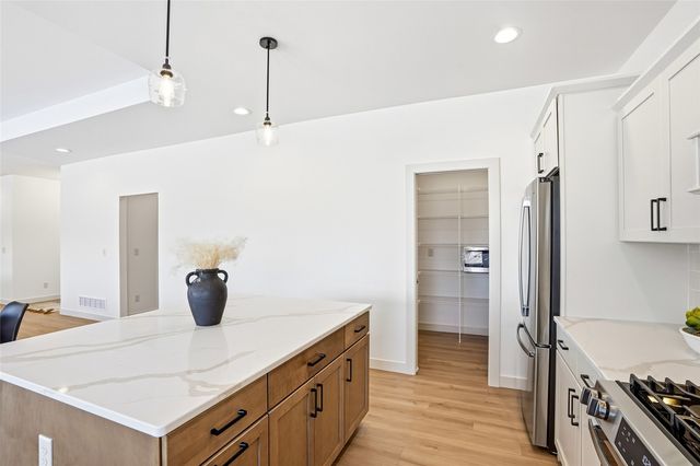 810 Yorkshire Street, North Liberty, IA 52317