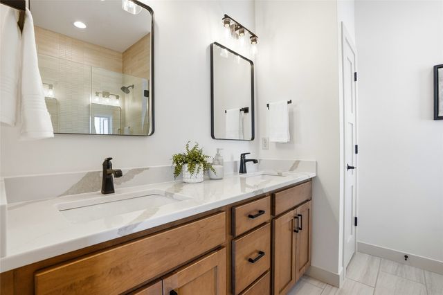 810 Yorkshire Street, North Liberty, IA 52317