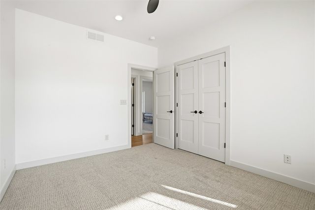 810 Yorkshire Street, North Liberty, IA 52317