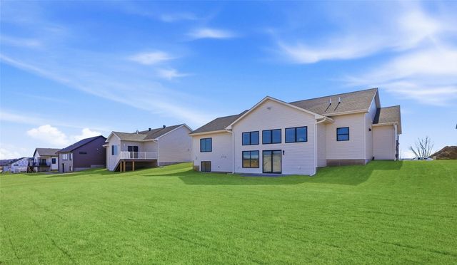 810 Yorkshire Street, North Liberty, IA 52317