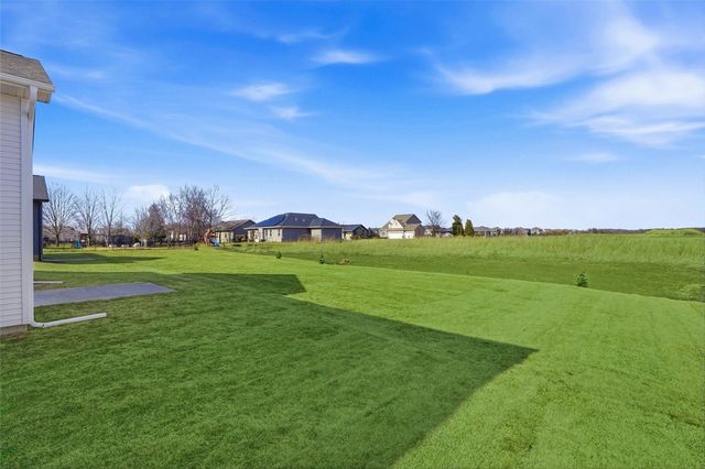 810 Yorkshire Street, North Liberty, IA 52317