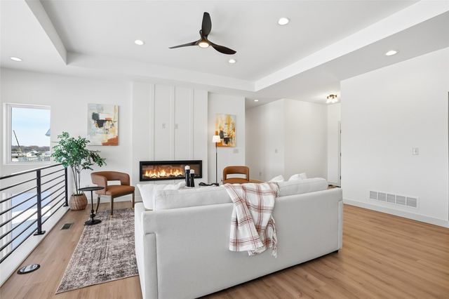 810 Yorkshire Street, North Liberty, IA 52317