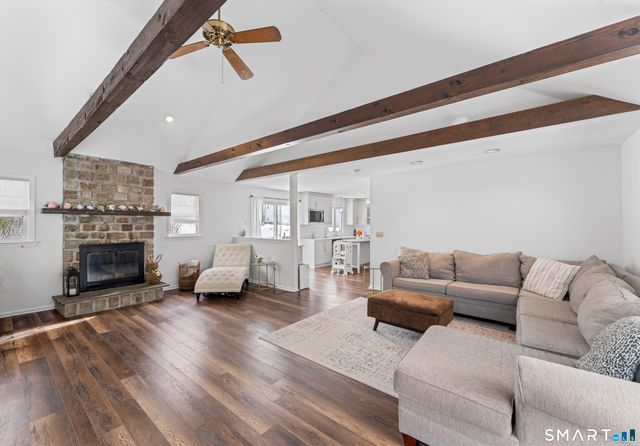 195 Mill Street, Shelton, CT 06484